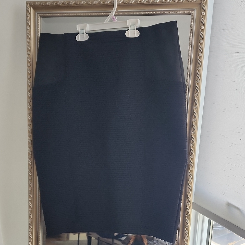 Belle Sky Scuba Stretch Black Pencil Skirt Size L